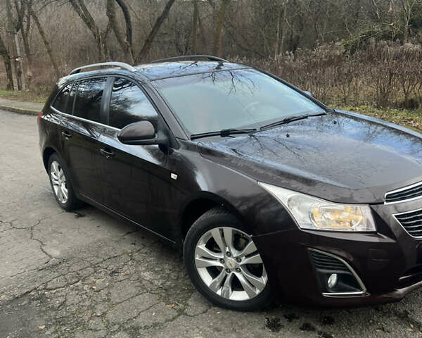 Коричневый Шевроле Круз, объемом двигателя 2 л и пробегом 247 тыс. км за 7350 $, фото 3 на Automoto.ua