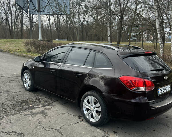 Коричневый Шевроле Круз, объемом двигателя 2 л и пробегом 247 тыс. км за 7350 $, фото 6 на Automoto.ua