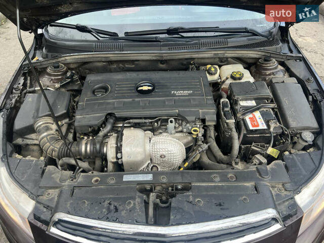 Коричневый Шевроле Круз, объемом двигателя 2 л и пробегом 247 тыс. км за 7350 $, фото 10 на Automoto.ua