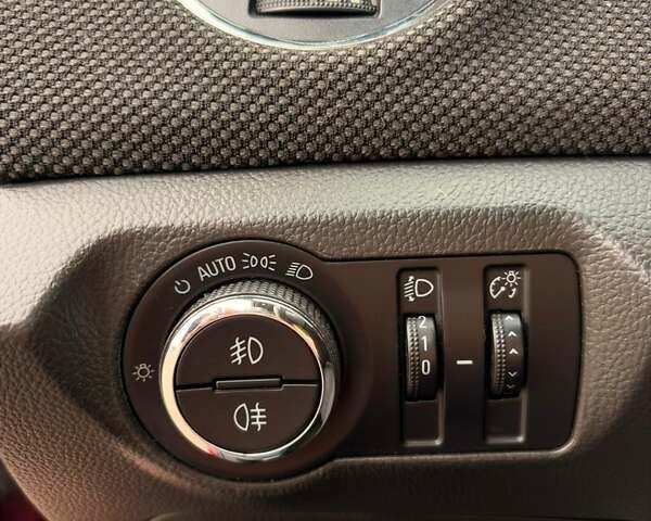 Червоний Шевроле Круз, об'ємом двигуна 1.8 л та пробігом 135 тис. км за 7550 $, фото 19 на Automoto.ua