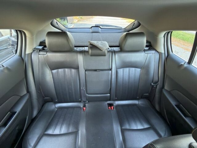 Червоний Шевроле Круз, об'ємом двигуна 1.8 л та пробігом 65 тис. км за 9318 $, фото 6 на Automoto.ua