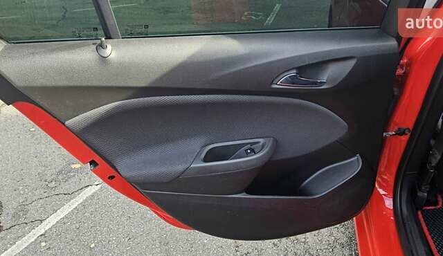 Червоний Шевроле Круз, об'ємом двигуна 1.4 л та пробігом 156 тис. км за 9000 $, фото 14 на Automoto.ua