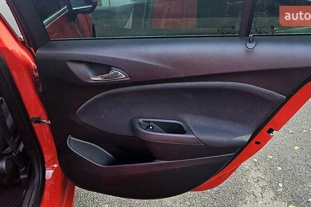 Червоний Шевроле Круз, об'ємом двигуна 1.4 л та пробігом 156 тис. км за 9000 $, фото 12 на Automoto.ua