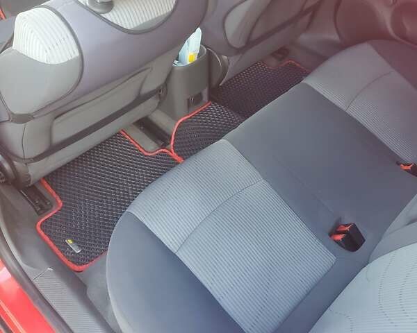 Червоний Шевроле Круз, об'ємом двигуна 1.6 л та пробігом 240 тис. км за 6300 $, фото 11 на Automoto.ua