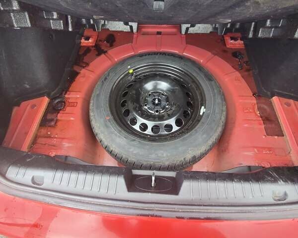 Червоний Шевроле Круз, об'ємом двигуна 1.6 л та пробігом 240 тис. км за 6300 $, фото 26 на Automoto.ua