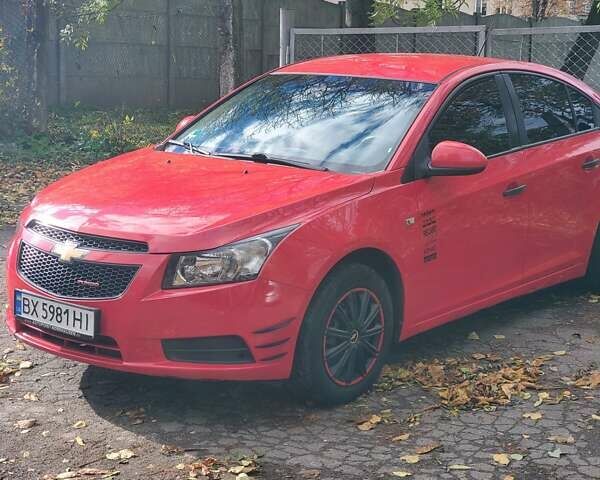 Червоний Шевроле Круз, об'ємом двигуна 1.6 л та пробігом 240 тис. км за 6300 $, фото 8 на Automoto.ua