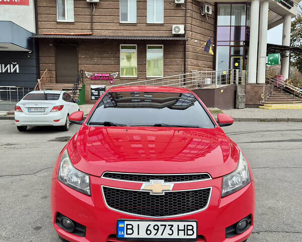 Красный Шевроле Круз, объемом двигателя 1.6 л и пробегом 169 тыс. км за 7600 $, фото 5 на Automoto.ua