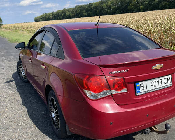 Красный Шевроле Круз, объемом двигателя 1.99 л и пробегом 181 тыс. км за 9000 $, фото 8 на Automoto.ua