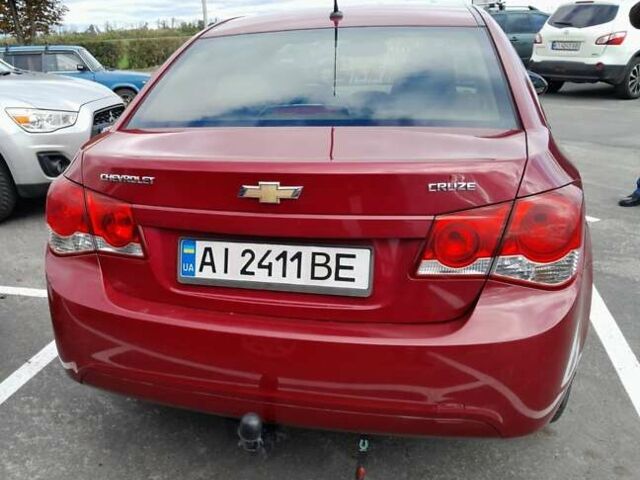 Красный Шевроле Круз, объемом двигателя 1.6 л и пробегом 202 тыс. км за 6400 $, фото 2 на Automoto.ua
