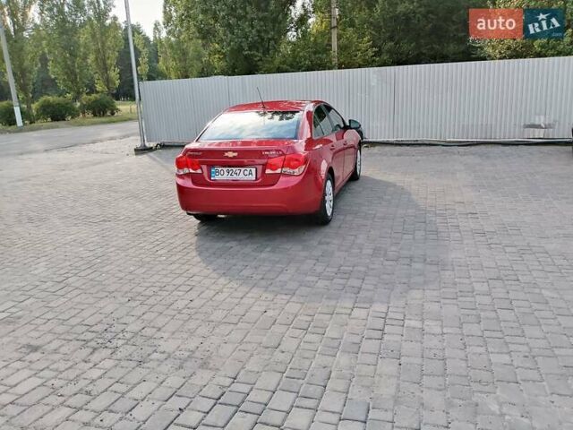 Красный Шевроле Круз, объемом двигателя 1.6 л и пробегом 170 тыс. км за 7500 $, фото 24 на Automoto.ua