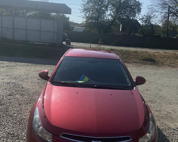 Красный Шевроле Круз, объемом двигателя 1.36 л и пробегом 200 тыс. км за 7300 $, фото 18 на Automoto.ua