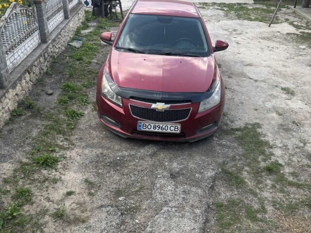 Красный Шевроле Круз, объемом двигателя 1.4 л и пробегом 23 тыс. км за 5500 $, фото 3 на Automoto.ua