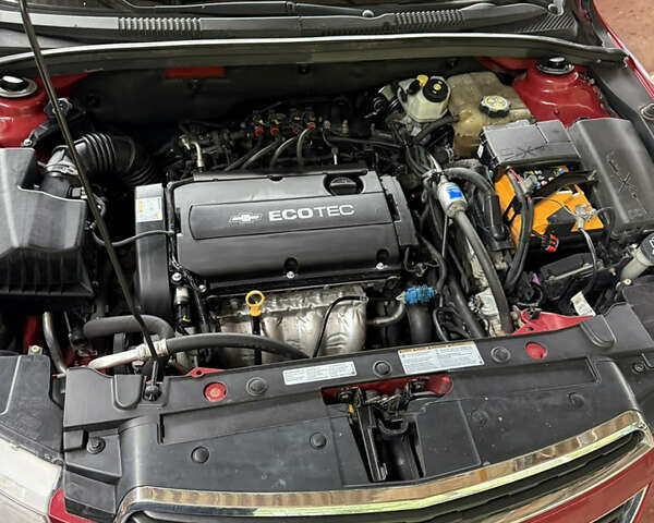 Красный Шевроле Круз, объемом двигателя 1.8 л и пробегом 200 тыс. км за 6450 $, фото 23 на Automoto.ua