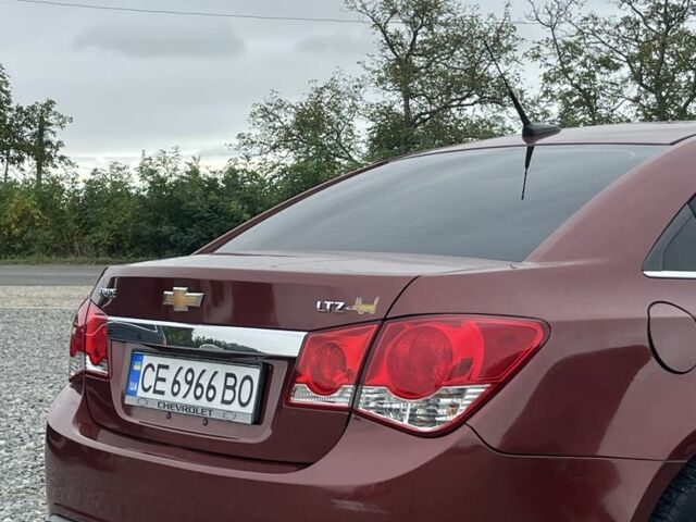 Червоний Шевроле Круз, об'ємом двигуна 1.8 л та пробігом 265 тис. км за 6150 $, фото 3 на Automoto.ua