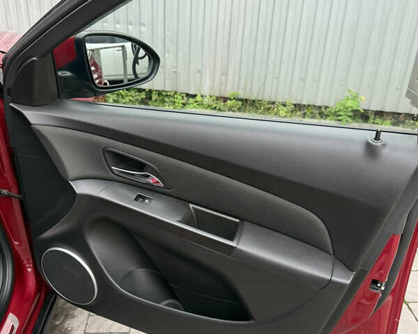 Червоний Шевроле Круз, об'ємом двигуна 1.8 л та пробігом 200 тис. км за 6350 $, фото 16 на Automoto.ua