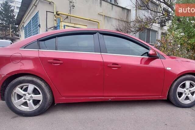 Червоний Шевроле Круз, об'ємом двигуна 1.36 л та пробігом 145 тис. км за 6500 $, фото 10 на Automoto.ua