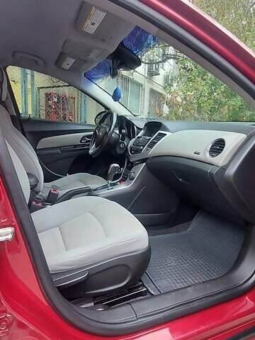 Червоний Шевроле Круз, об'ємом двигуна 1.36 л та пробігом 145 тис. км за 6500 $, фото 3 на Automoto.ua