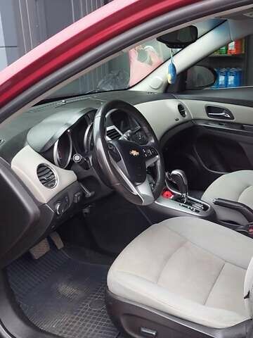 Червоний Шевроле Круз, об'ємом двигуна 1.36 л та пробігом 145 тис. км за 6500 $, фото 7 на Automoto.ua