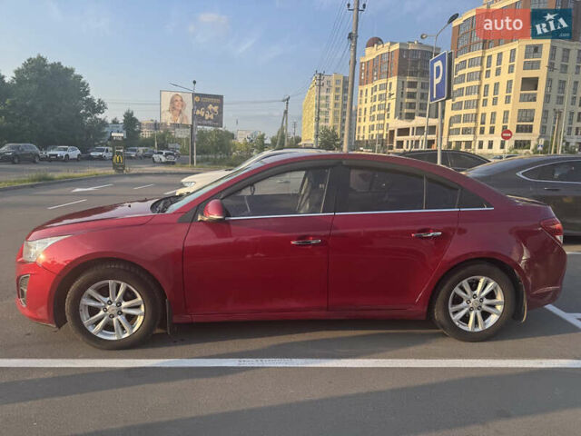 Красный Шевроле Круз, объемом двигателя 1.8 л и пробегом 142 тыс. км за 7800 $, фото 3 на Automoto.ua