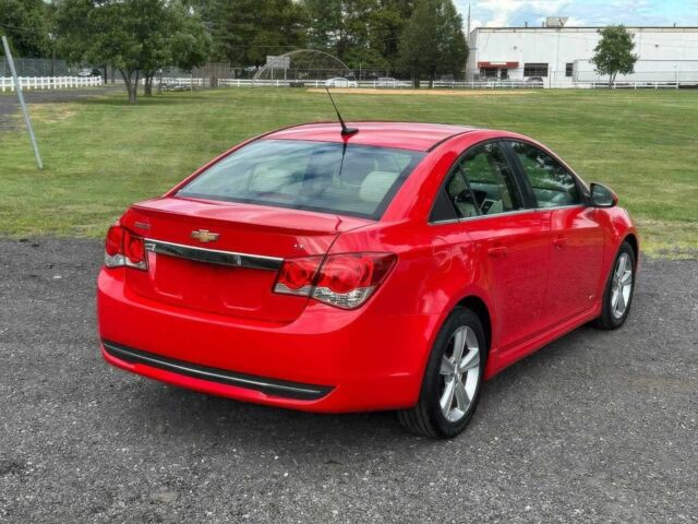 Красный Шевроле Круз, объемом двигателя 1.4 л и пробегом 87 тыс. км за 8000 $, фото 5 на Automoto.ua