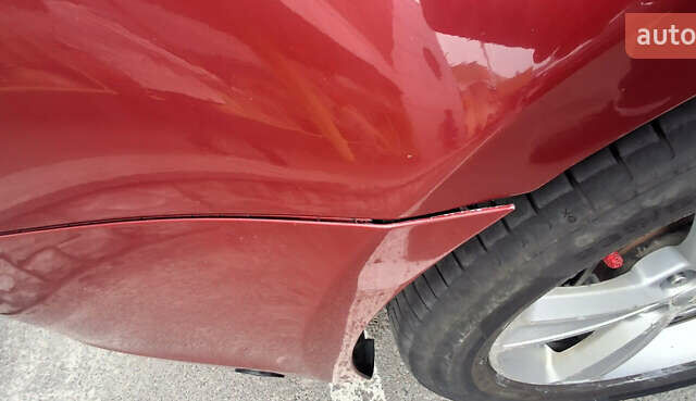Красный Шевроле Круз, объемом двигателя 1.36 л и пробегом 220 тыс. км за 7500 $, фото 25 на Automoto.ua