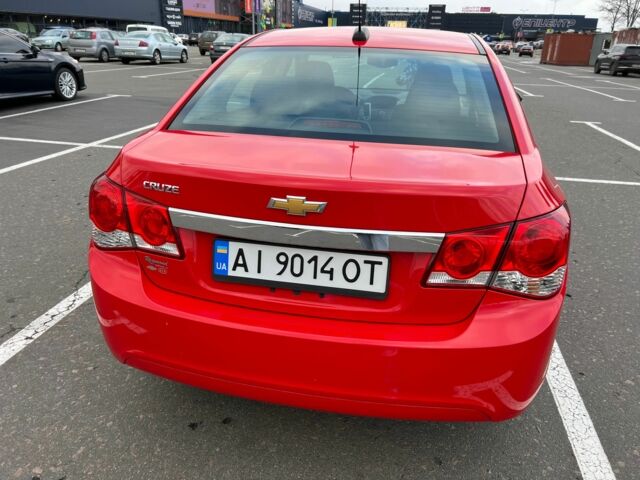 Красный Шевроле Круз, объемом двигателя 1.8 л и пробегом 150 тыс. км за 8200 $, фото 1 на Automoto.ua