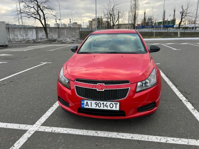 Красный Шевроле Круз, объемом двигателя 1.8 л и пробегом 150 тыс. км за 8200 $, фото 5 на Automoto.ua