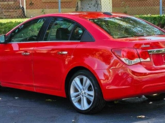 Красный Шевроле Круз, объемом двигателя 1.4 л и пробегом 75 тыс. км за 3400 $, фото 3 на Automoto.ua