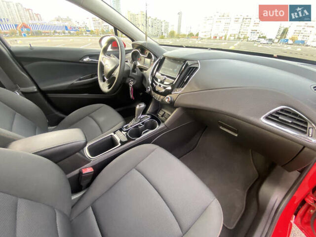Шевроле Круз 2016 в Киеве на Automoto.ua Красный Шевроле Круз, объемом двигателя 1.4 л и пробегом 72 тыс. км за 9300 $, фото 31 на Automoto.ua