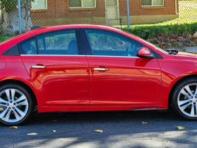 Красный Шевроле Круз, объемом двигателя 1.4 л и пробегом 75 тыс. км за 3400 $, фото 6 на Automoto.ua