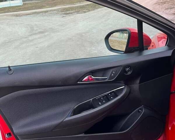 Червоний Шевроле Круз, об'ємом двигуна 1.4 л та пробігом 100 тис. км за 8999 $, фото 12 на Automoto.ua