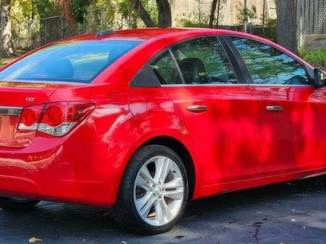 Красный Шевроле Круз, объемом двигателя 1.4 л и пробегом 75 тыс. км за 3400 $, фото 5 на Automoto.ua