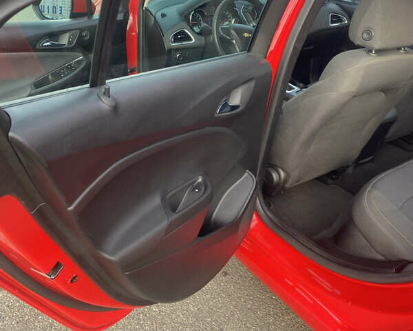 Шевроле Круз 2016 в Киеве на Automoto.ua Красный Шевроле Круз, объемом двигателя 1.4 л и пробегом 72 тыс. км за 9300 $, фото 26 на Automoto.ua