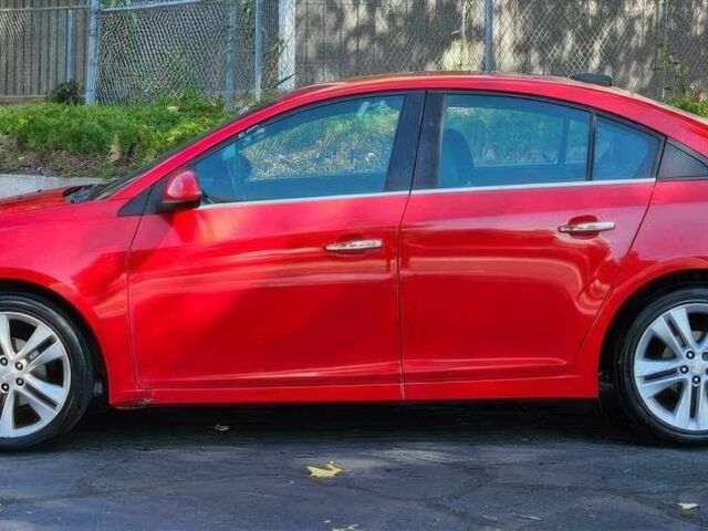 Красный Шевроле Круз, объемом двигателя 1.4 л и пробегом 75 тыс. км за 3400 $, фото 2 на Automoto.ua