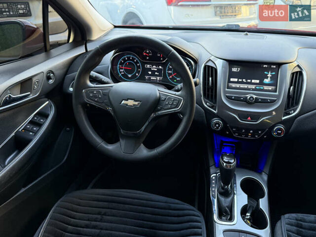 Червоний Шевроле Круз, об'ємом двигуна 1.4 л та пробігом 187 тис. км за 8900 $, фото 41 на Automoto.ua