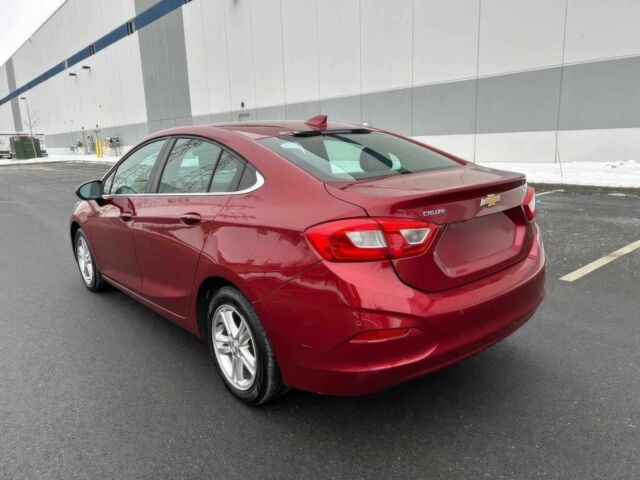 Красный Шевроле Круз, объемом двигателя 1.6 л и пробегом 50 тыс. км за 1850 $, фото 4 на Automoto.ua