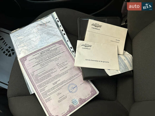 Шевроле Круз 2013 в Луцке на Automoto.ua Красный Шевроле Круз, объемом двигателя 1.7 л и пробегом 234 тыс. км за 7400 $, фото 103 на Automoto.ua