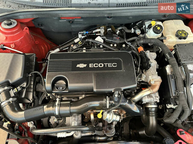 Шевроле Круз 2013 в Луцке на Automoto.ua Красный Шевроле Круз, объемом двигателя 1.7 л и пробегом 234 тыс. км за 7400 $, фото 91 на Automoto.ua