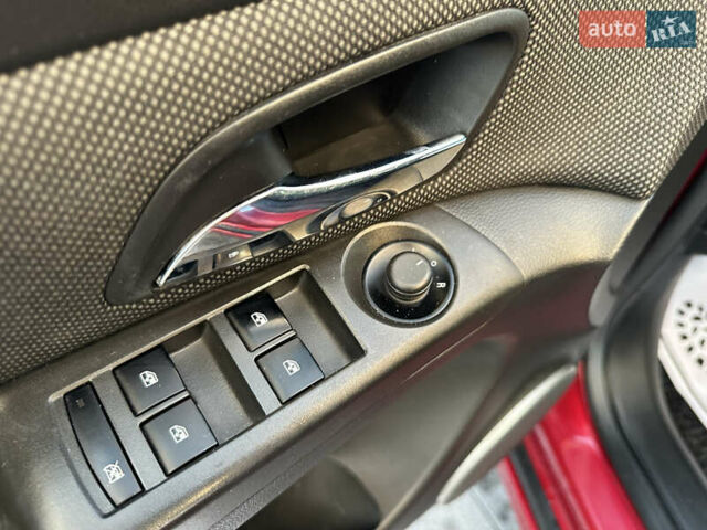 Шевроле Круз 2013 в Луцке на Automoto.ua Красный Шевроле Круз, объемом двигателя 1.7 л и пробегом 234 тыс. км за 7400 $, фото 54 на Automoto.ua