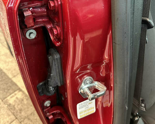 Шевроле Круз 2013 в Луцке на Automoto.ua Красный Шевроле Круз, объемом двигателя 1.7 л и пробегом 234 тыс. км за 7400 $, фото 82 на Automoto.ua