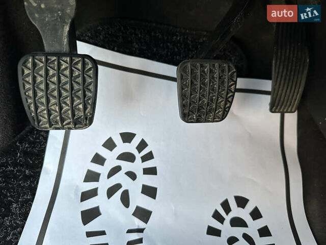 Шевроле Круз 2013 в Луцке на Automoto.ua Красный Шевроле Круз, объемом двигателя 1.7 л и пробегом 234 тыс. км за 7400 $, фото 102 на Automoto.ua