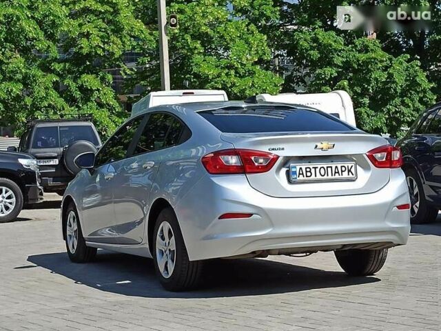 Шевроле Круз, объемом двигателя 1.4 л и пробегом 67 тыс. км за 10950 $, фото 7 на Automoto.ua