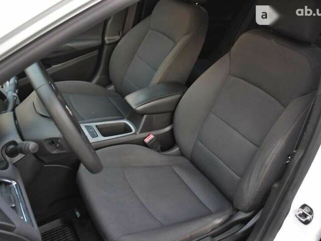 Шевроле Круз, объемом двигателя 1.4 л и пробегом 193 тыс. км за 9200 $, фото 24 на Automoto.ua