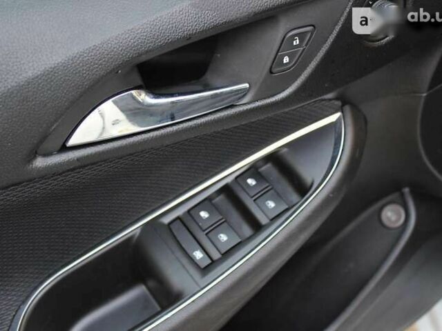 Шевроле Круз, объемом двигателя 1.4 л и пробегом 193 тыс. км за 9200 $, фото 18 на Automoto.ua