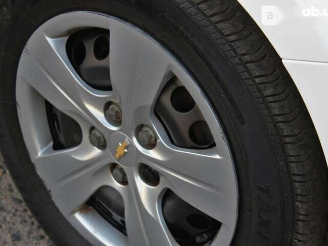 Шевроле Круз, объемом двигателя 1.4 л и пробегом 193 тыс. км за 9200 $, фото 6 на Automoto.ua