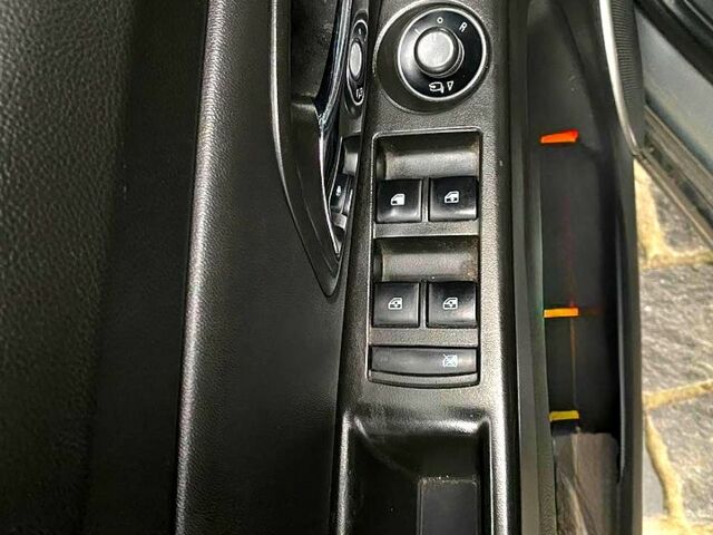 Шевроле Круз, объемом двигателя 1.8 л и пробегом 135 тыс. км за 6500 $, фото 7 на Automoto.ua