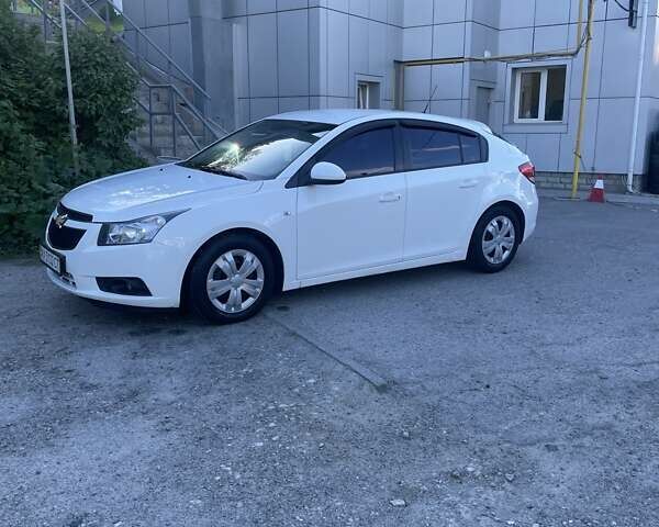 Шевроле Круз, об'ємом двигуна 1.8 л та пробігом 190 тис. км за 6200 $, фото 1 на Automoto.ua