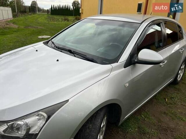 Шевроле Круз, объемом двигателя 1.69 л и пробегом 238 тыс. км за 6300 $, фото 9 на Automoto.ua