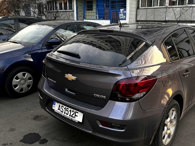 Шевроле Круз, объемом двигателя 17 л и пробегом 215 тыс. км за 7000 $, фото 2 на Automoto.ua