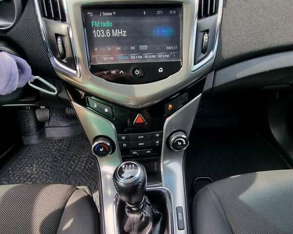 Шевроле Круз, объемом двигателя 1.8 л и пробегом 113 тыс. км за 7500 $, фото 21 на Automoto.ua